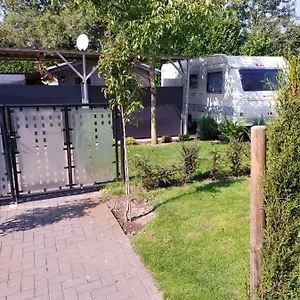 Campingplatz Urlaub Machen Im Großen Garten Direkt Am Kinderparadis Irrland 