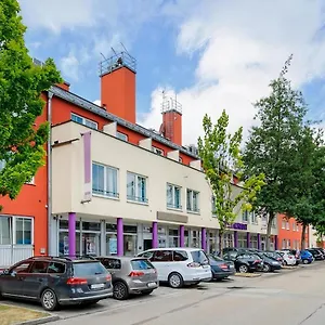 4* Отель Plaza