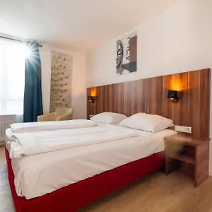 Astor 4*, Munich Allemagne